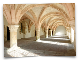 l'abbaye de Fontenay, joyau cistercien du XIIe siècle TétrasLire magazine jeunesse 